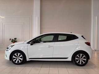 Renault Clio 2023-thumb-6