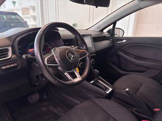 Renault Clio 2023-thumb-10