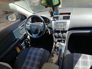 Mazda 6 2009-thumb-5