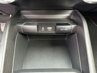 Kia Stonic 2018 1.2cc 62500kM 1 ΧΕΡΙ ΑΡΙΣΤΟ NAVI KAMERA-thumb-25