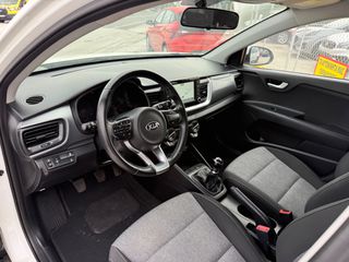 Kia Stonic 2018 1.2cc 62500kM 1 ΧΕΡΙ ΑΡΙΣΤΟ NAVI KAMERA-thumb-17