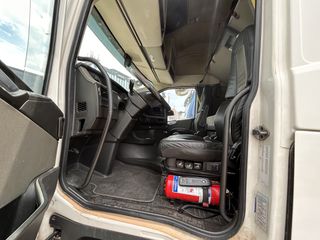 Volvo 2017 FH 540-thumb-5