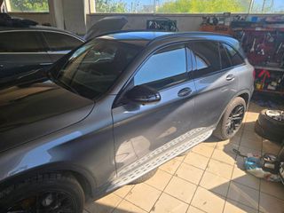 Mercedes-Benz GLC 300 2020-thumb-5