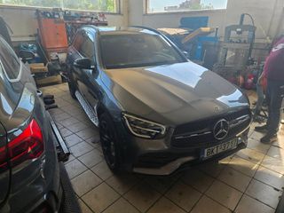 Mercedes-Benz GLC 300 2020-thumb-14