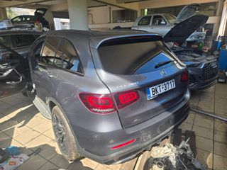 Mercedes-Benz GLC 300 2020-thumb-21