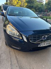 Volvo S60 2011 T4 180HP