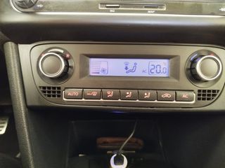 Volkswagen Polo 2011 1.2 TDI COMFORTLINE-thumb-21