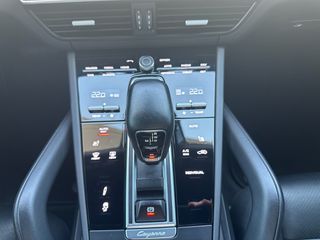 Porsche Cayenne 2022 E-Hybrid Coupé Platinum Edition - Εγγύηση Porsche Approved-thumb-41