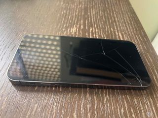 Πώληση κινητών τηλεφώνων apple iphone-thumb-1