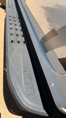 Ford Raptor 2024-thumb-9