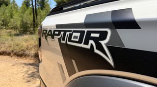 Ford Raptor 2024-thumb-4