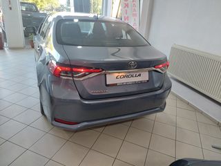 Toyota Corolla 2021-thumb-3