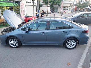 Toyota Corolla 2021-thumb-8
