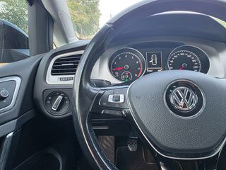 Volkswagen Golf 2015 1.4 TGI BlueMotion R400 Look-thumb-23