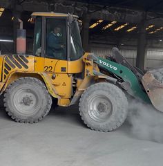 Φορτωτής Με Λάστιχα Volvo 2003 L40B-TP
