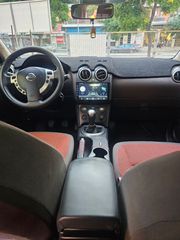 Nissan Qashqai 2009-thumb-15