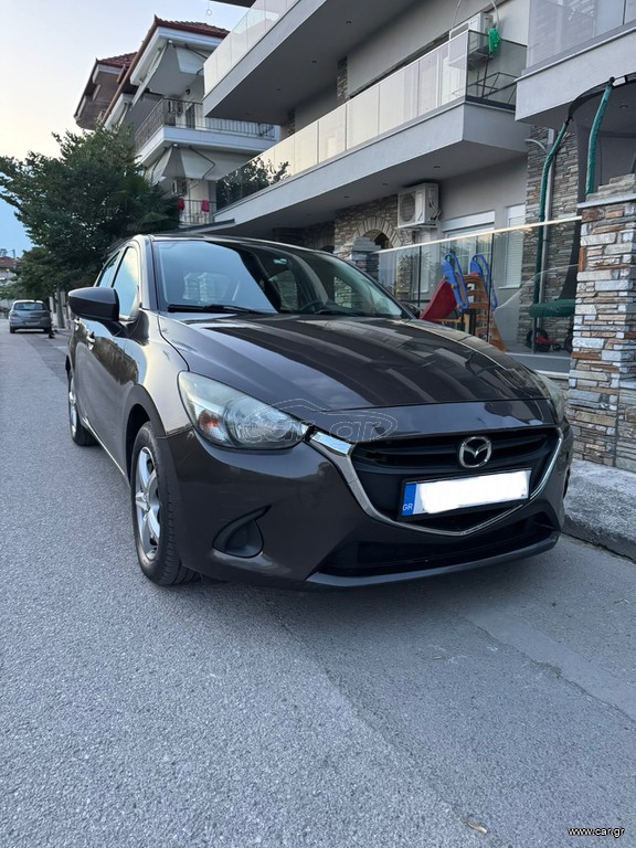 Mazda 2 2015 Sky Active
