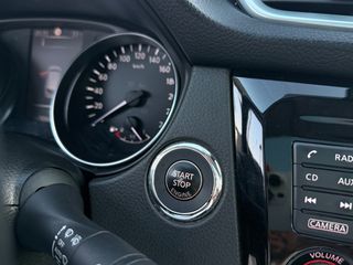 Nissan Qashqai 2018 N-Connecta/Panorama/Camera360/Navi Full Extra-thumb-40