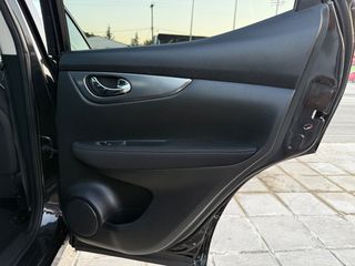 Nissan Qashqai 2018 N-Connecta/Panorama/Camera360/Navi Full Extra-thumb-56