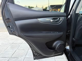 Nissan Qashqai 2018 N-Connecta/Panorama/Camera360/Navi Full Extra-thumb-57