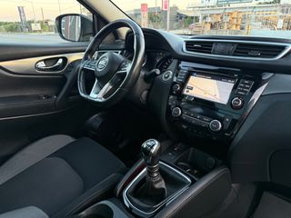 Nissan Qashqai 2018 N-Connecta/Panorama/Camera360/Navi Full Extra-thumb-31