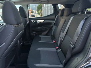 Nissan Qashqai 2018 N-Connecta/Panorama/Camera360/Navi Full Extra-thumb-35