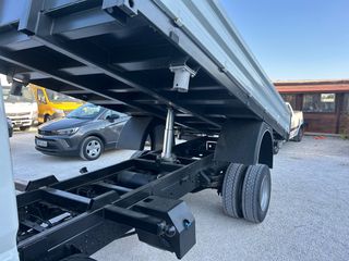 Ανατροπή Mitsubishi 2015 Canter Fuso 7C18 Euro 6!!-thumb-8