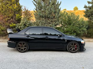 Mitsubishi Lancer Evo 2004 VIII-thumb-3