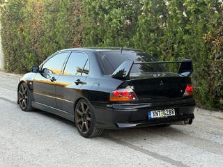 Mitsubishi Lancer Evo 2004 VIII-thumb-6