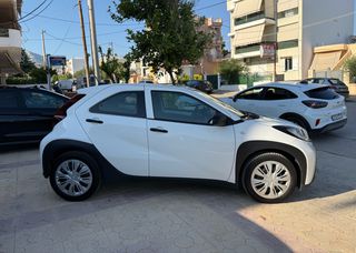Toyota Aygo 2022 X-Εκδοση ΔΕΚΤΕΣ ΑΝΤΑΛΛΑΓΕΣ // ΔΥΝΑΤΟΤΗΤΑ ΧΡΗΜΑΤΟΔΟΤΗΣΗΣ-thumb-6