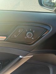 Volkswagen Golf 2016-thumb-11