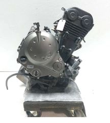 Μοτερ kavasaki versous 650