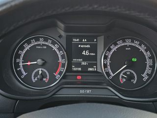 Skoda Octavia 2018 FULL EXTRA/DSG/TDI-thumb-38