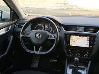 Skoda Octavia 2018 FULL EXTRA/DSG/TDI-thumb-12