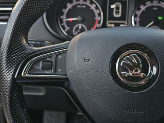 Skoda Octavia 2018 FULL EXTRA/DSG/TDI-thumb-19