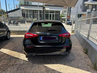 Mercedes-Benz A 180 2019 PROGRESSIVE-thumb-4