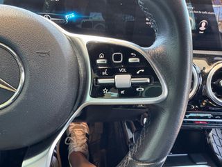 Mercedes-Benz A 180 2019 PROGRESSIVE-thumb-8