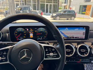 Mercedes-Benz A 180 2019 PROGRESSIVE-thumb-9