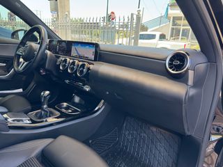 Mercedes-Benz A 180 2019 PROGRESSIVE-thumb-13