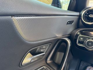 Mercedes-Benz A 180 2019 PROGRESSIVE-thumb-17