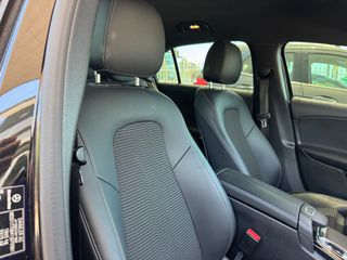 Mercedes-Benz A 180 2019 PROGRESSIVE-thumb-26