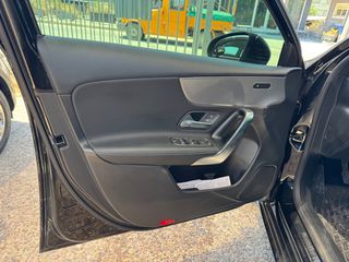 Mercedes-Benz A 180 2019 PROGRESSIVE-thumb-29