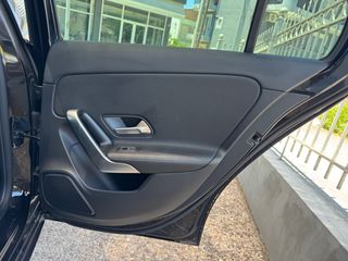 Mercedes-Benz A 180 2019 PROGRESSIVE-thumb-31