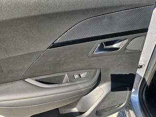 Peugeot 2008 2021 GT 1.2 PURETECH 131 HP-thumb-40