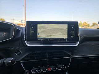 Peugeot 2008 2021 GT 1.2 PURETECH 131 HP-thumb-75