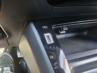 Peugeot 2008 2021 GT 1.2 PURETECH 131 HP-thumb-81