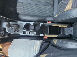 Peugeot 2008 2021 GT 1.2 PURETECH 131 HP-thumb-85