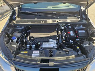 Peugeot 2008 2021 GT 1.2 PURETECH 131 HP-thumb-94