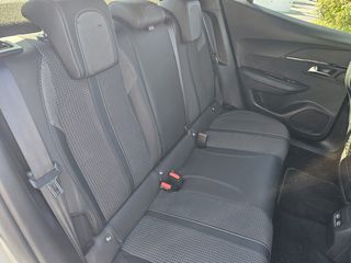 Peugeot 2008 2021 GT 1.2 PURETECH 131 HP-thumb-55