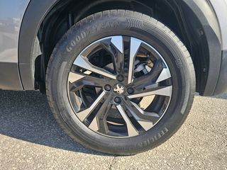 Peugeot 2008 2021 GT 1.2 PURETECH 131 HP-thumb-102